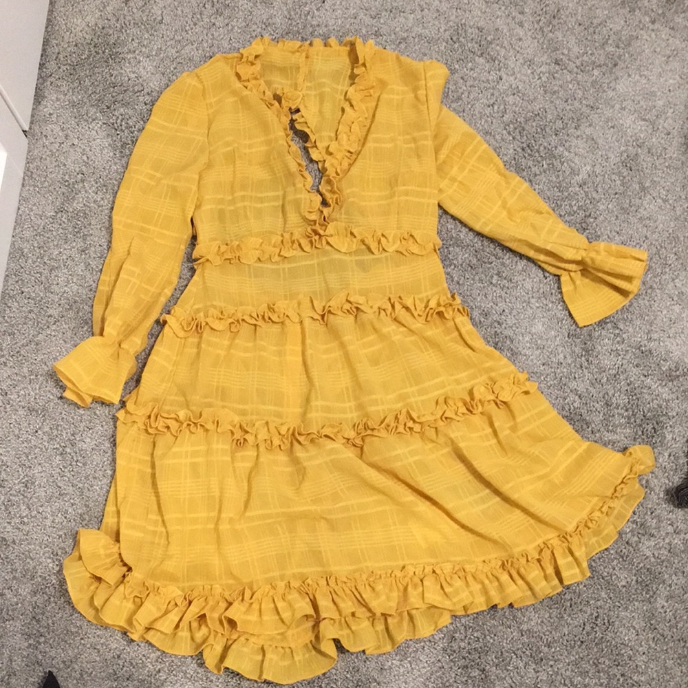 Yellow dress